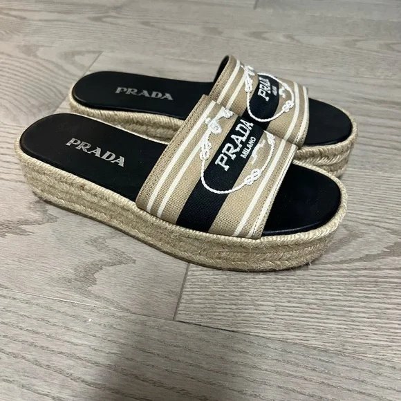Prada slide sandal - Picture 2 of 3